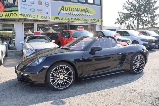 PORSCHE 718