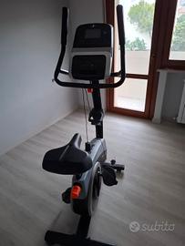 cyclette nuova mai usata comprata da mio fratello 