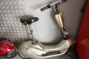 monopattino batteria 