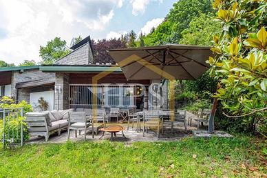 Villa di 320 m² con 5 locali a Dizzasco