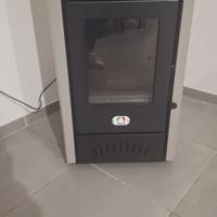 Stufa a pellet idro da 24kw