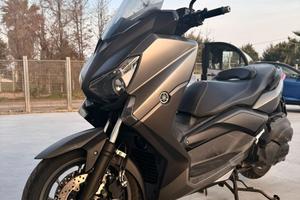 Yamaha XMax 400