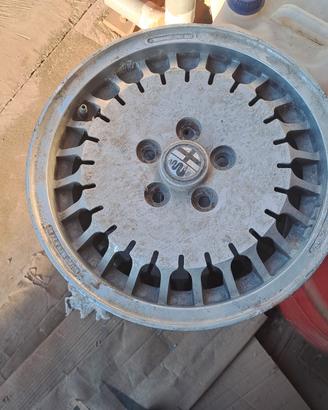 cerchi lega alfa romeo 75 90 