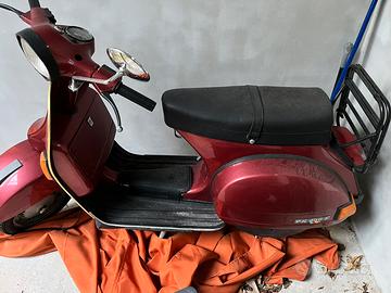 Vendo vespa px 200