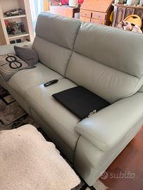Divano Poltronesofà 3 posti in pelle con Relax