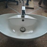 Lavandino bagno + rubitto
