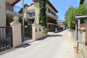 3 LOCALI A AGROPOLI