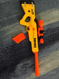 nerf fortnite con colpi più  uno più picc