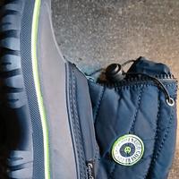 Scarponcini per la  neve