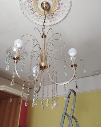 lampadario vintage ottone con cristalli  