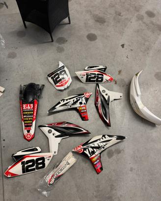 Plastiche yamaha
