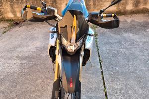 Aprilia Dorsoduro 