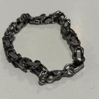 bracciale nero e acciaio 