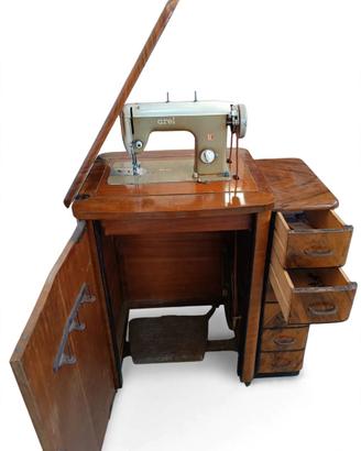 Mobile vintage 50 in radica di noce