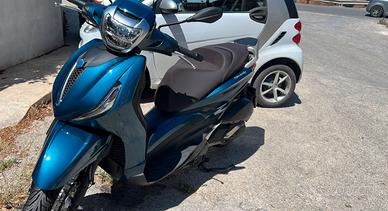 Beverly 300 HPE