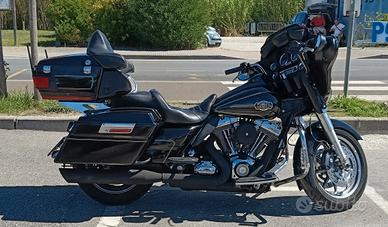 Harley Davidson Electra Glide 