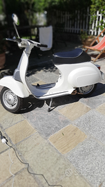 Vespa 50 special