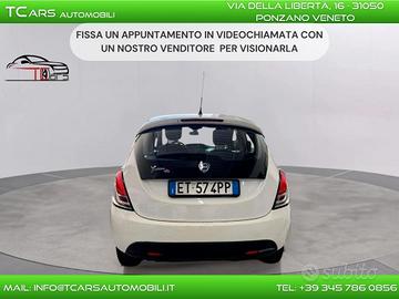 LANCIA YPSILON BENZ-NEOPATENTATI-GOMME NUOVE