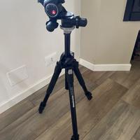 Treppiede +testa Manfrotto