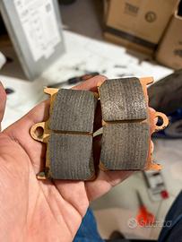 2 set di Pastiglie freno Yamaha OEM R1/MT10