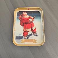 Vassoio da collezione Coca-Cola con un'illustrazio