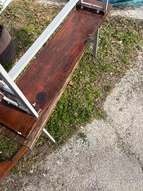 2 tavolini per giardino con 4 panche