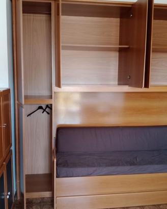 Camera a ponte con letto matrimoniale a scomparsa