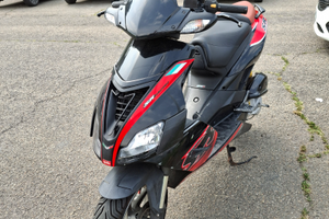 Aprilia sr 50 factory