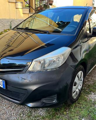 Toyota yaris 1.0 3p. Ok neopatentati