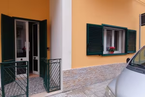 abitazione indipendente a piano terra