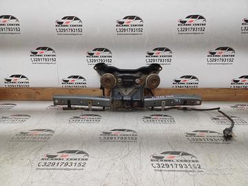 Supporto traversa anteriore centrale suzuki vitara