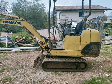 escavatore komatsu