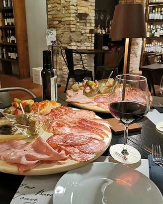 Enoteca aperitivi bar
