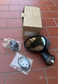 Specchietto per auto