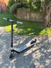 Monopattino elettrico Fantic X2 500W