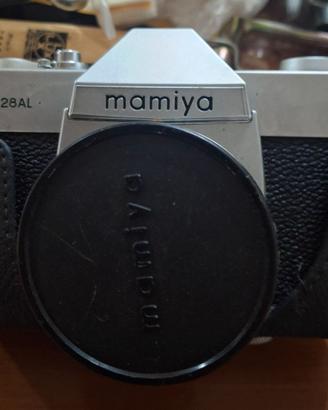 Macchina fotografica MAMIYA anni 70/80 completa di