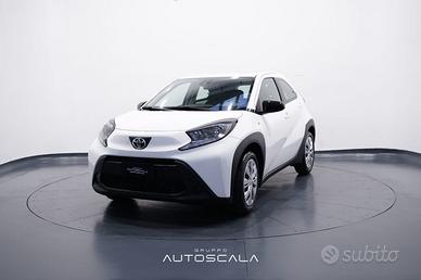 TOYOTA Aygo X 1.0 VVT-i 72cv S-CVT 5 porte Activ