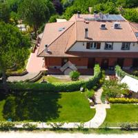 ATTICO A SCANDRIGLIA