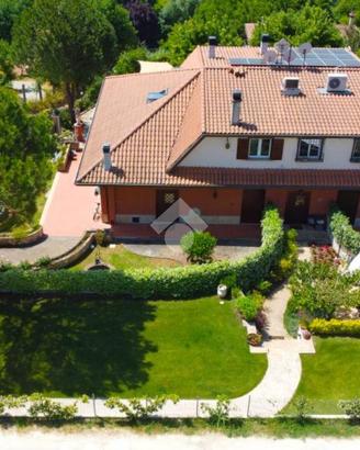 ATTICO A SCANDRIGLIA