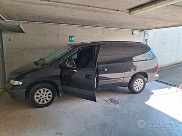 Chrysler Grand Voyager