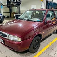 Ford Fiesta 1.2i 16V 75 CV cat 3 porte Ghia