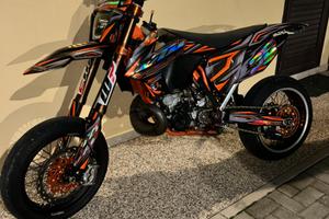 Ktm 300 exc sixdays supermotard