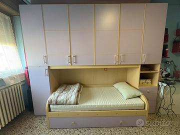 Camera ragazzina rosa + letto zona Bisceglie