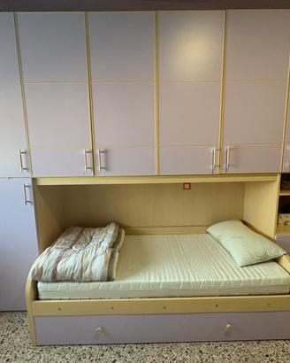 Camera ragazzina rosa + letto zona Bisceglie