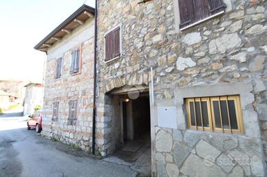 CASA SEMINDIPENDENTE A VILLA MINOZZO