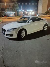 AUDI TT 2.0 
