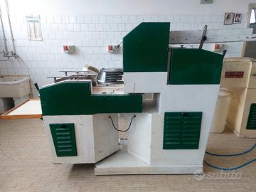 macchina per il pane sottoriva gruppo spezzatrice