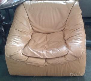 SWAN coppia poltrone vintage in pelle beige