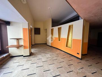 NEGOZIO A CAGLIARI