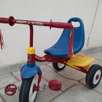 Triciclo Radio Flyer pieghevole 24m +